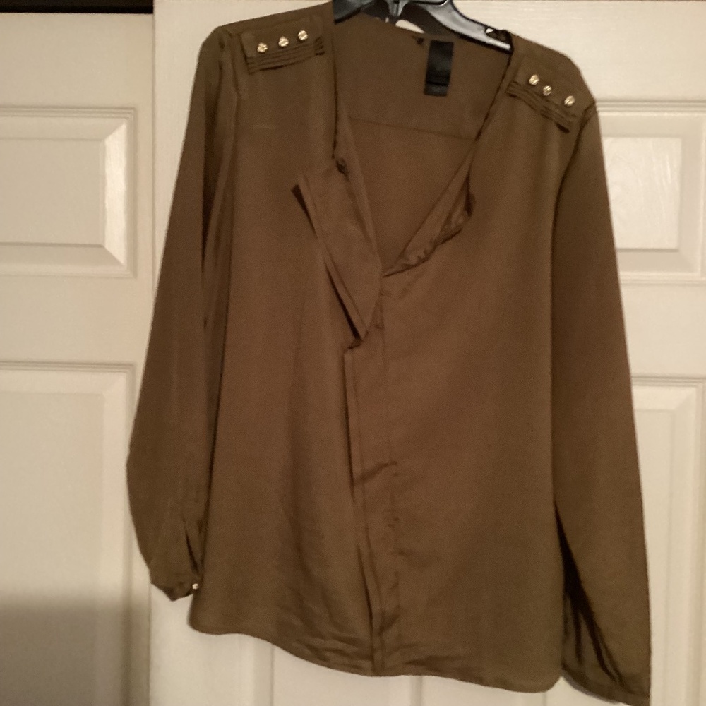 Women blouse